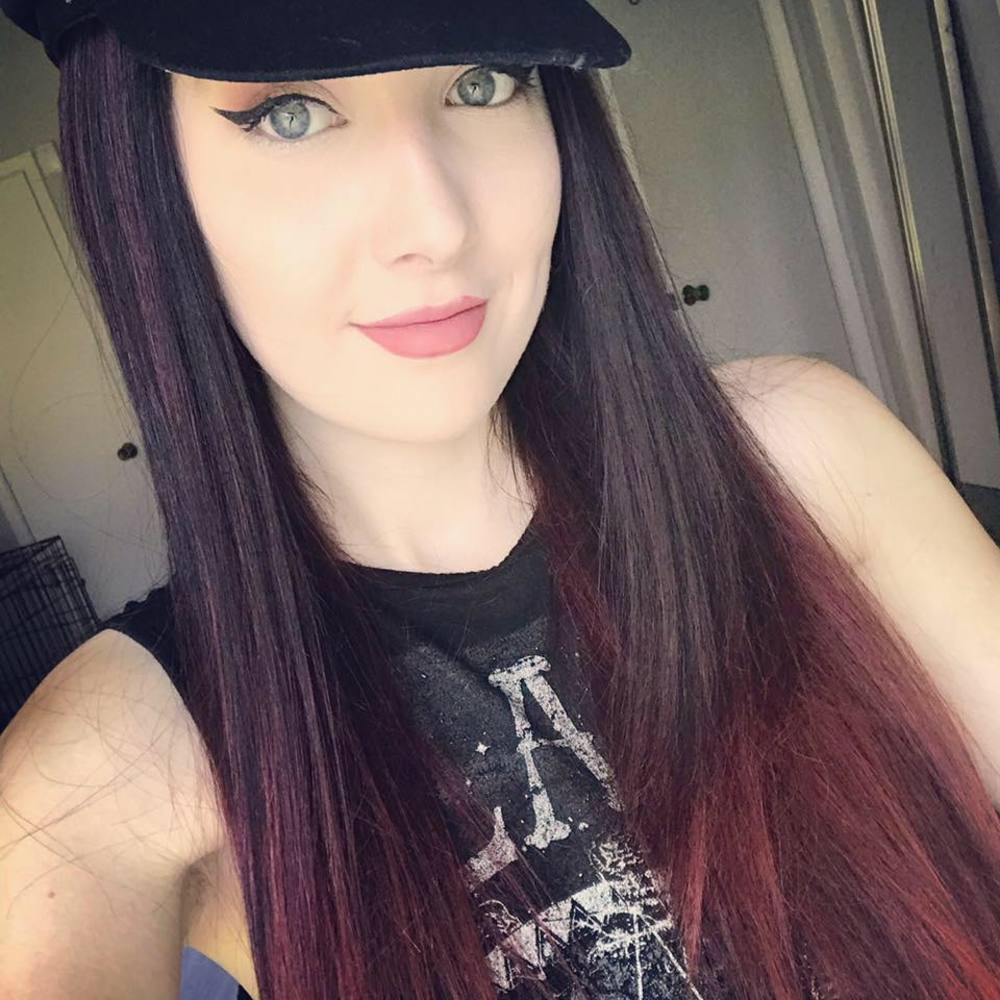 Meet your Posher, Amy